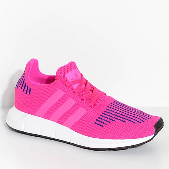 adidas swift run shock pink